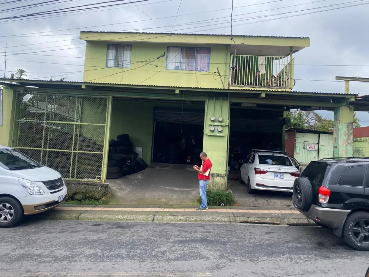 San José, Costa Rica, Desamparados, para Lavacar o lubricentro, Uso mixto MM