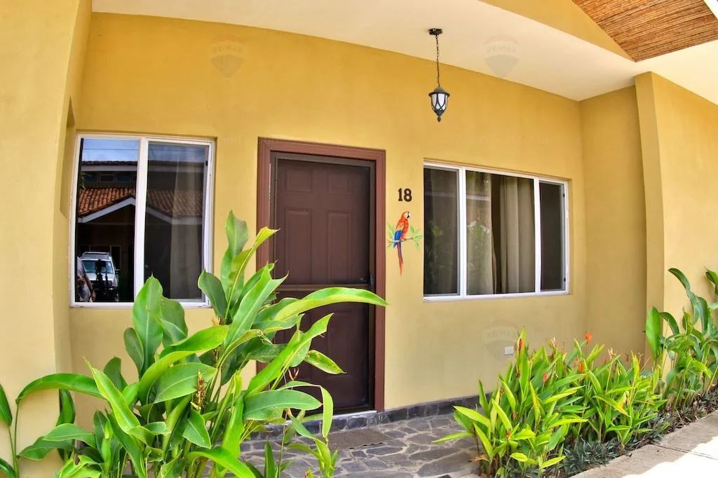 Spacious 3 Bedroom 3 Bath Condo Near Playa Grande and Conchal Beach