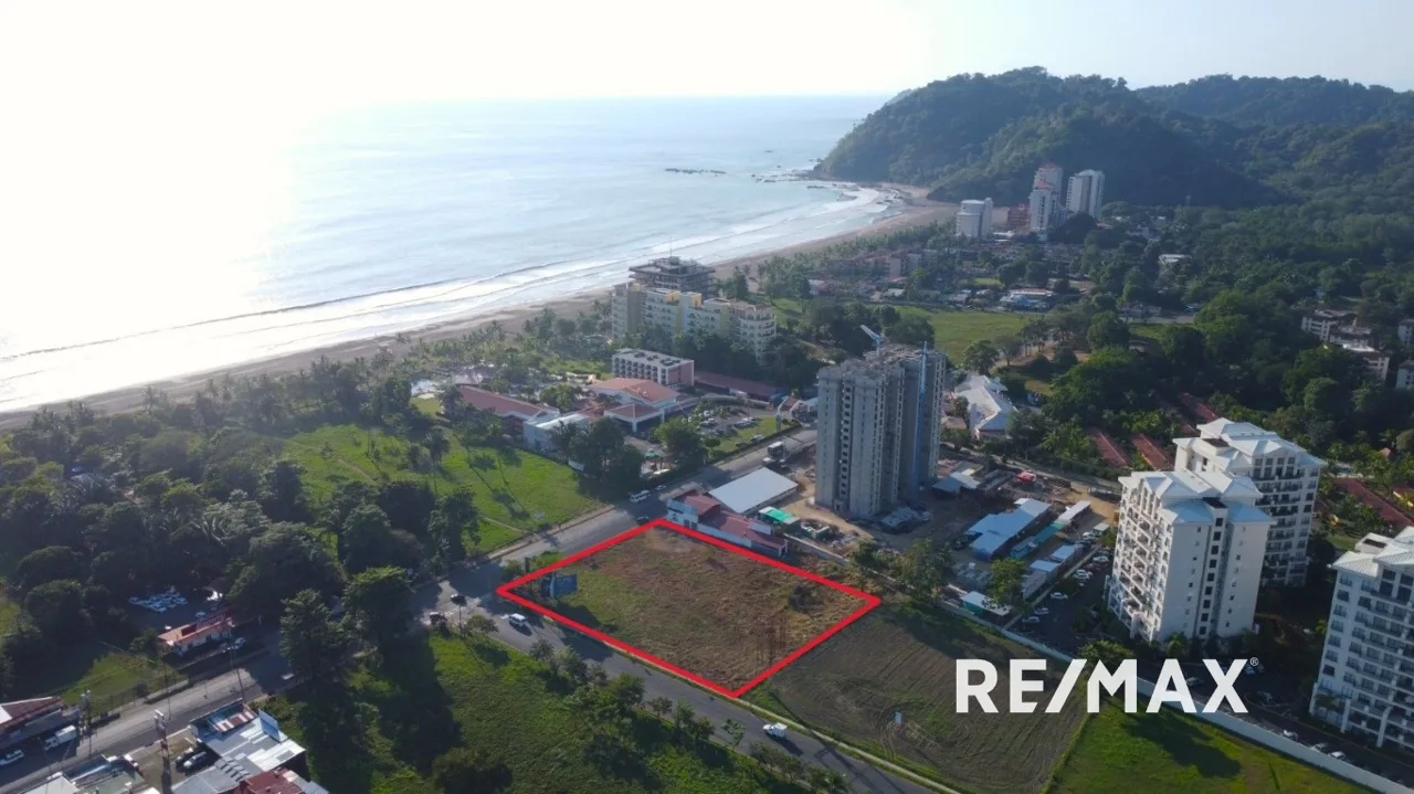 Corner Lot Prime Location Downtown Jaco Beach | Costa Rica — photo 3