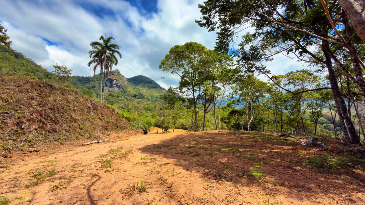 For Sale: Beautiful Mountain 1,300m2 Residential Lot in Quebradas - CR — photo 2