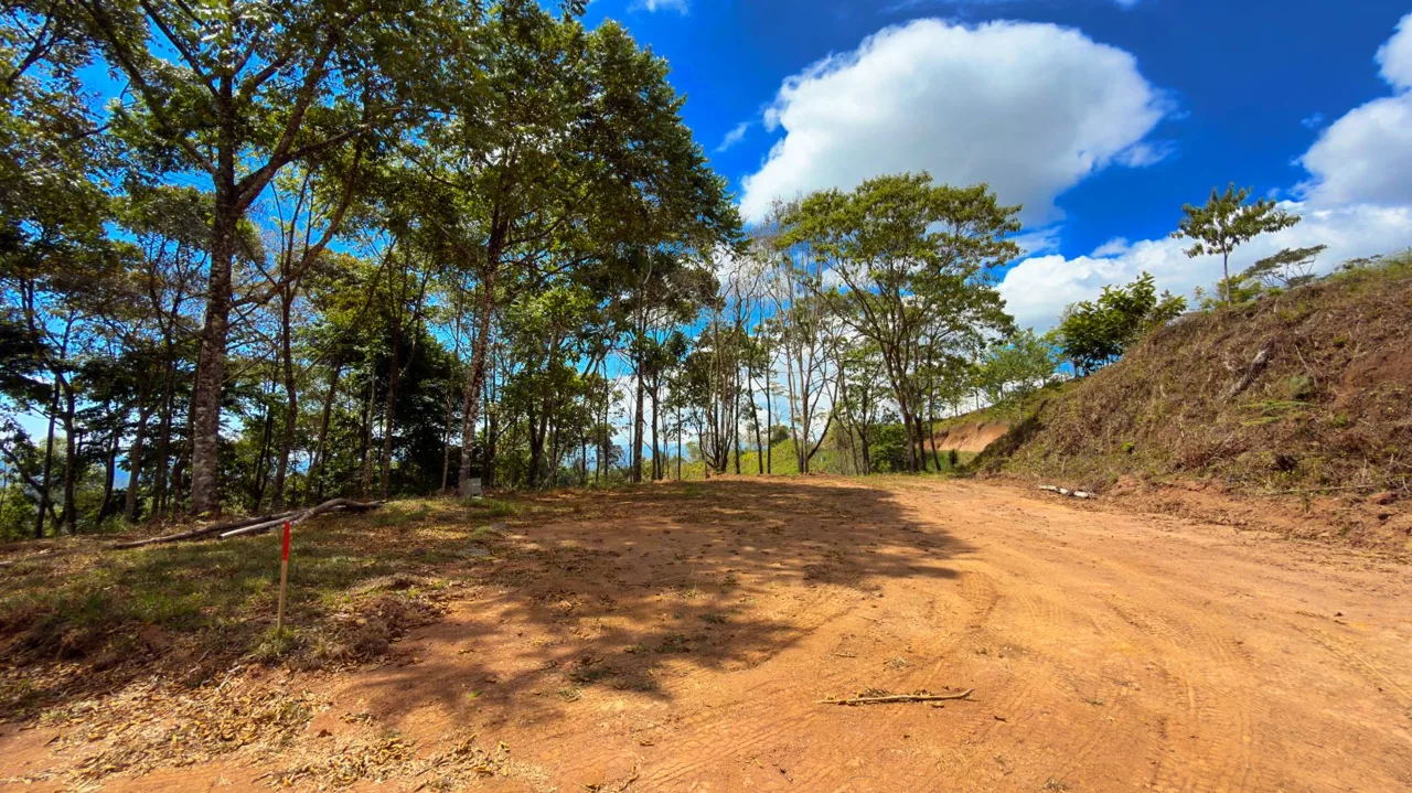For Sale: Beautiful Mountain 1,300m2 Residential Lot in Quebradas - CR — photo 4