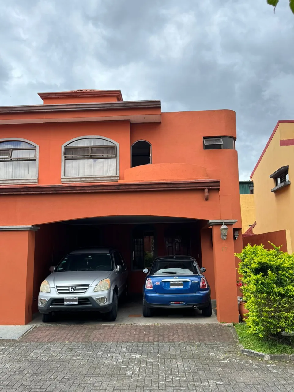 Exclusive Property in Los Andes Gated Community – Tibás