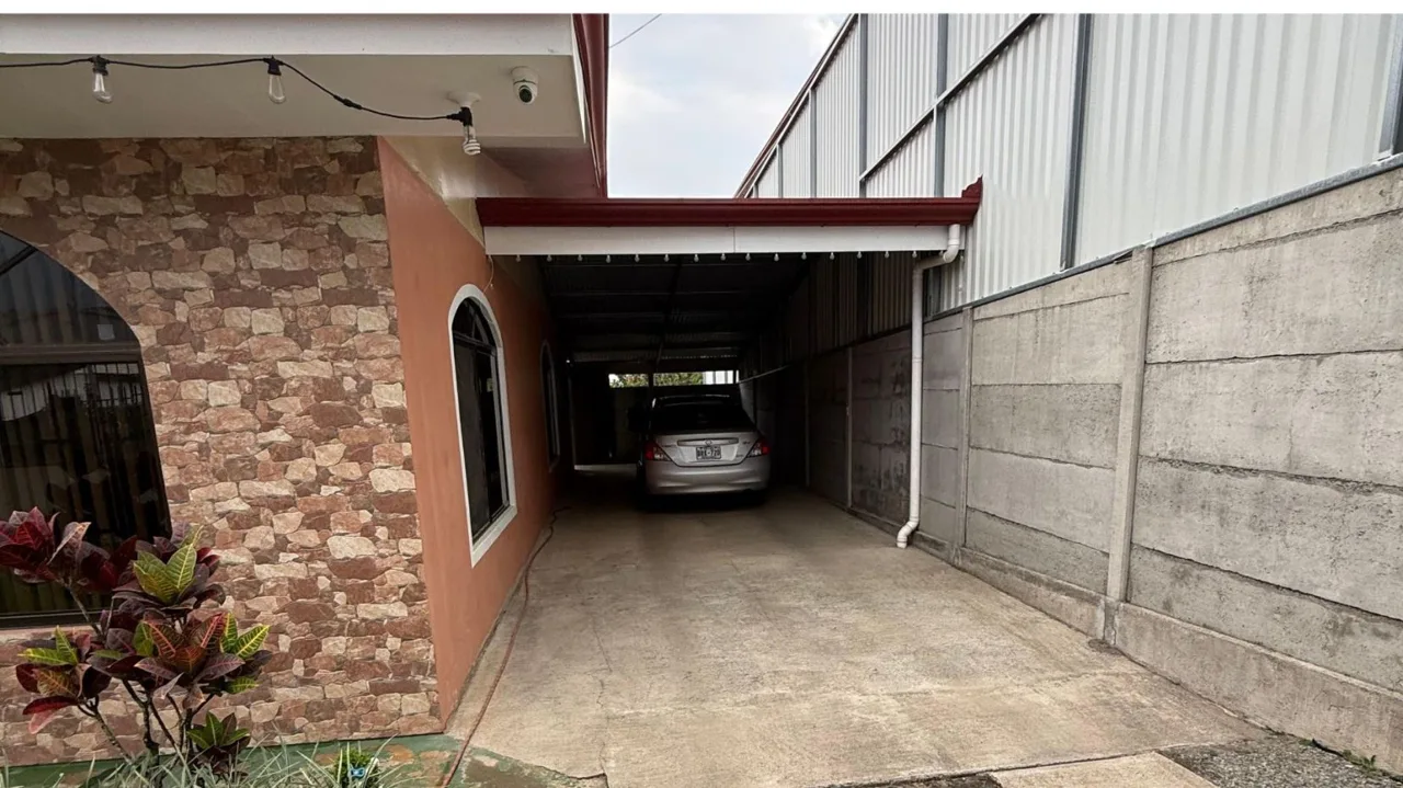 House for Sale with Flat Lot in La Bonita de Rivas – Pérez Zeledón — photo 3