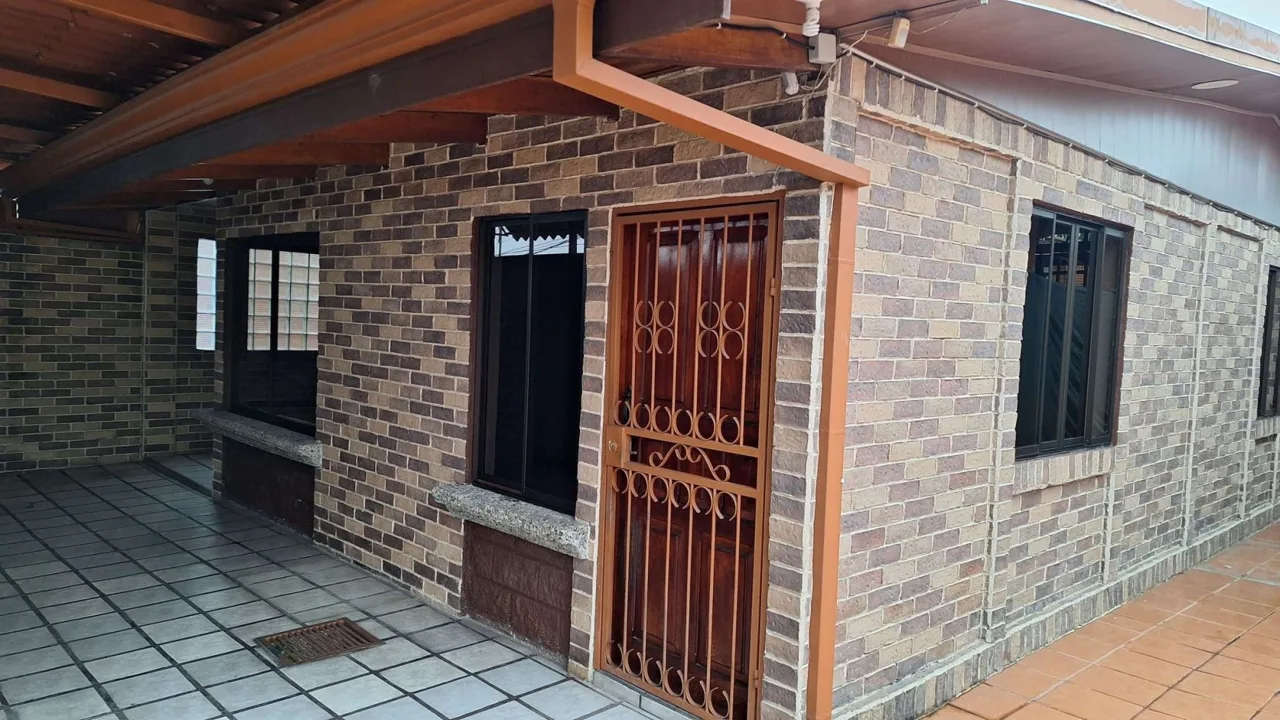 House in Cartago