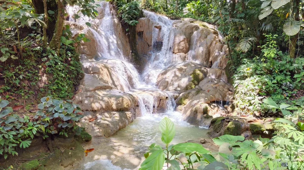 Las Cavernitas Eco Farm for Sale in Puntarenas Costa Rica | Tourism Land at $8/m²