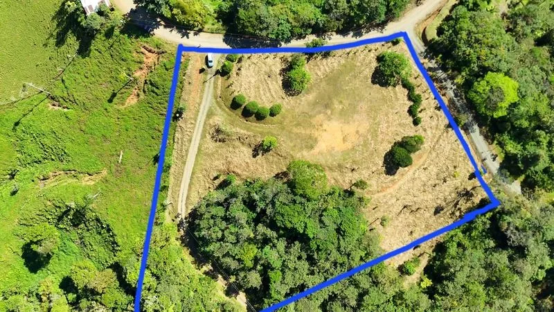 BEAUTIFUL LOT FOR SALE IN VISTAS DEL CHIRRIPO, PEREZ ZELEDON (3.5 ACRES)