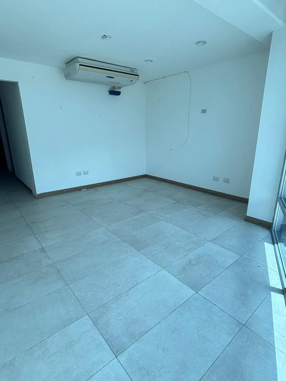 Office for Sale in Torres Paseo Colón - $120.000 — photo 3