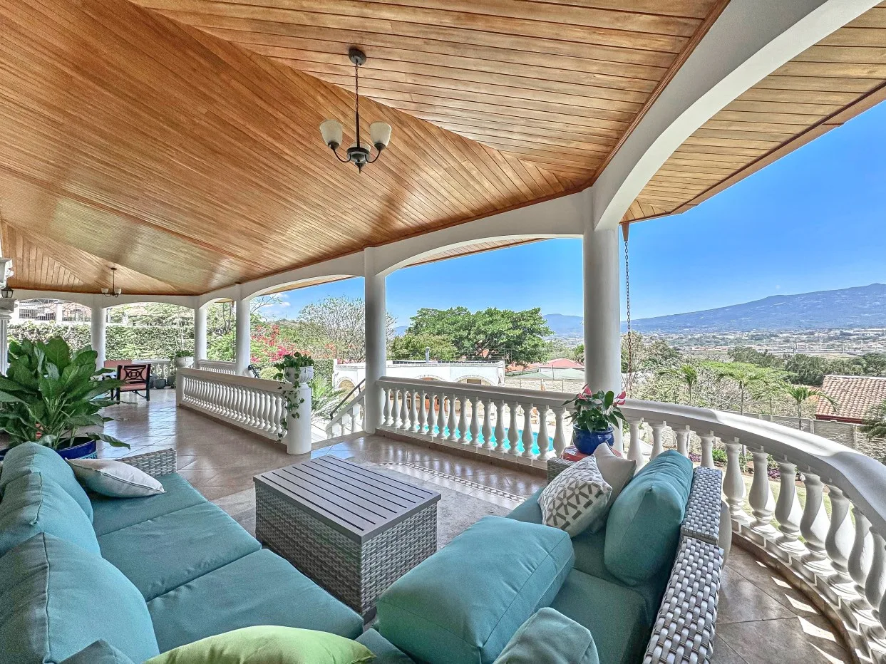 Casa Tuscan Hill Escazu home with Pool
