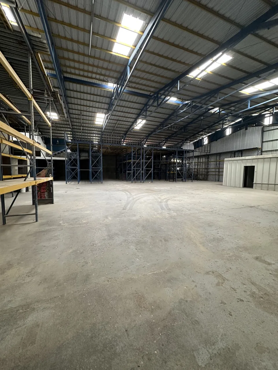 For Rent – Warehouse in La Uruca — photo 4