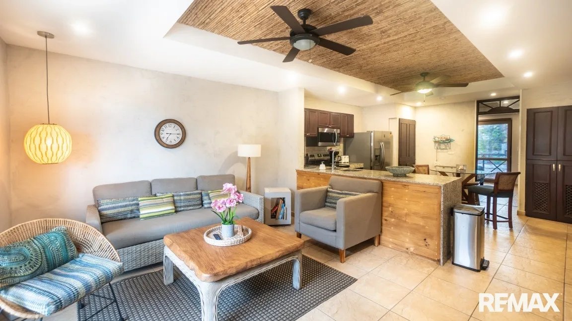 Luxury Oceanfront Condo in Jaco Beach – Bahia Encantada I3