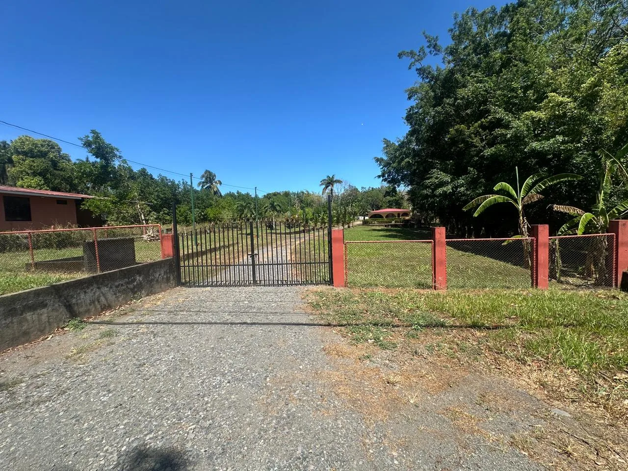 Opportunity House Esparza Costa Rica Property for Sale – Furnished Home on 10,902 m² with River &amp; Commercial Potential