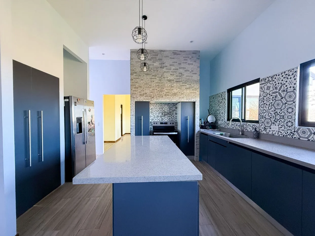 Exclusive Contemporary Residence in the Most Prestigious Mountain Community of Ciudad Colón — photo 3