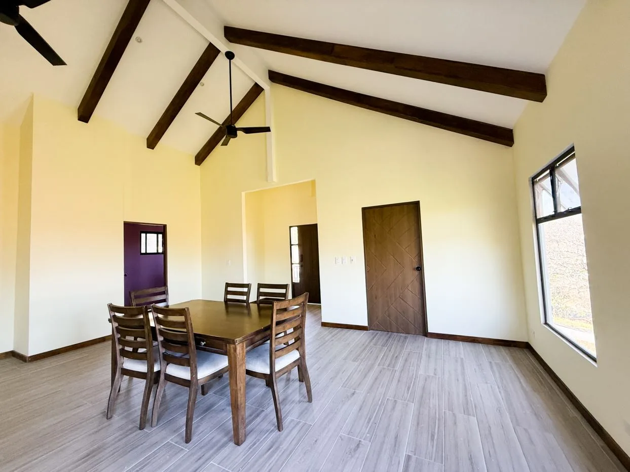 Exclusive Contemporary Residence in the Most Prestigious Mountain Community of Ciudad Colón — photo 5