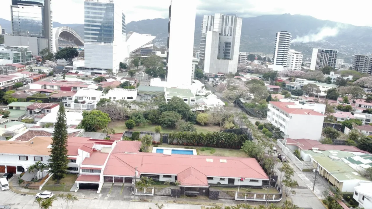 For Sale: Exclusive Property in La Sabana - Ideal for Real Estate Development with Potential Luxury Clubhouse with Restaurant. Costa Rica — photo 4