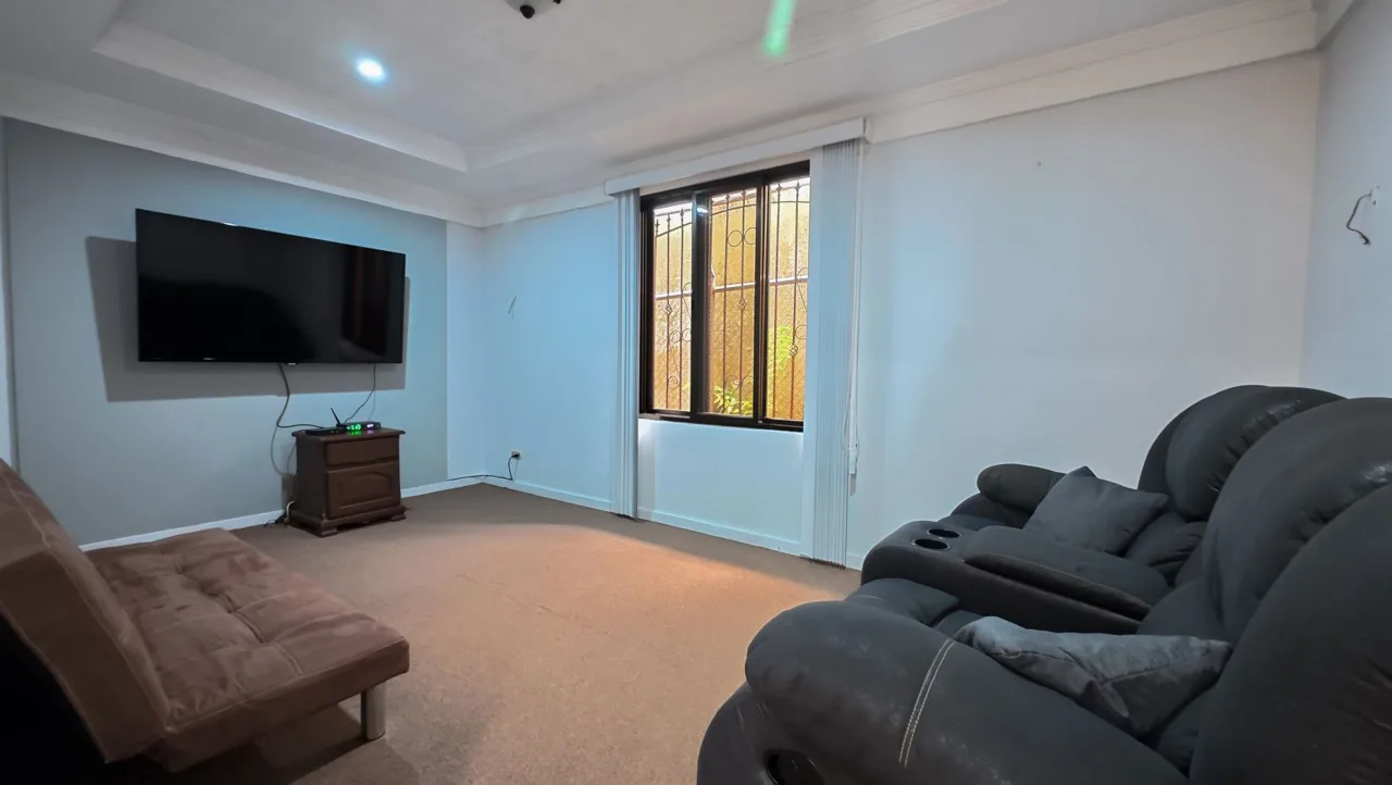 Elegant and classic home for sale in Downtown Perez Zeledon — photo 5
