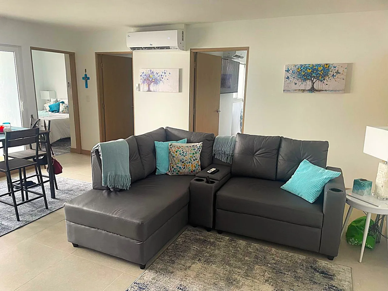 Jaco Downtown Condo One Block from the Beach