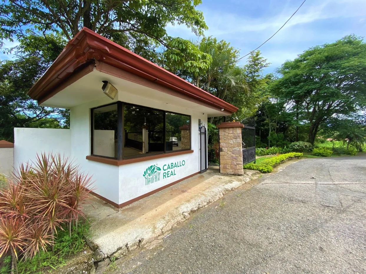 Lot in Guacima