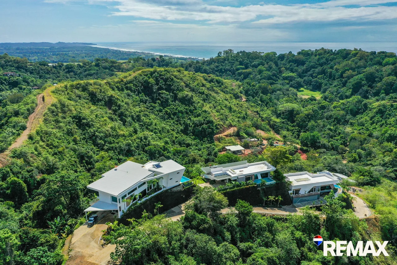 Turnkey Luxury Villa Portfolio | 5 Ocean-View Villas
