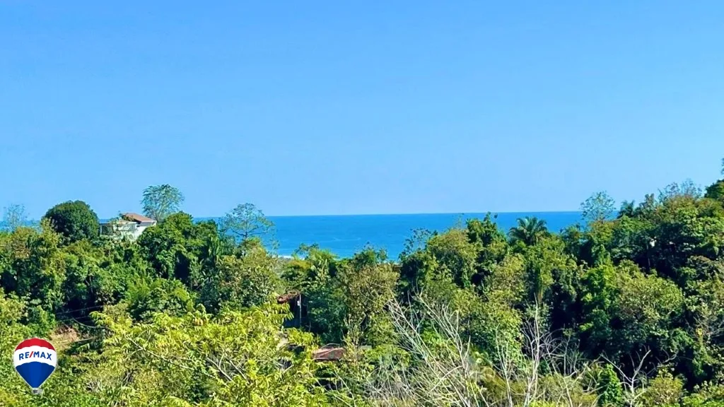Prime Lot in Valle Perdido Gated Community I Playa Hermosa