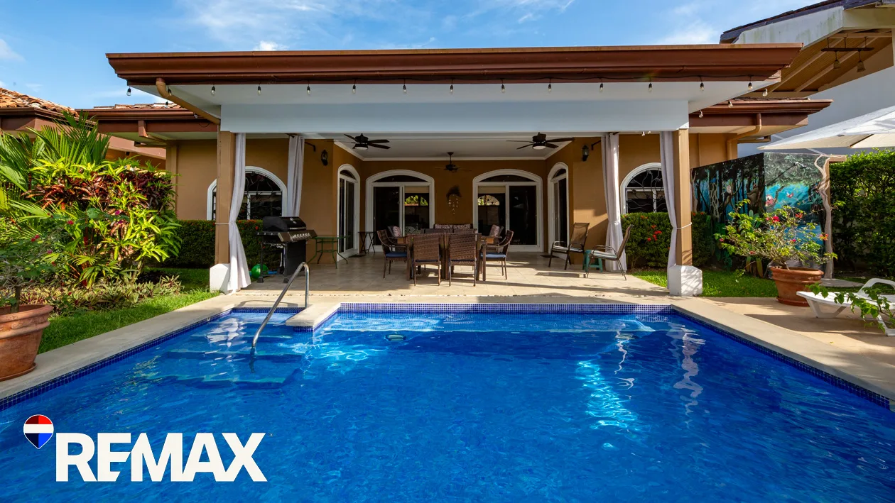 100 Costa del Sol | Extended Terrace | Pool | Garage