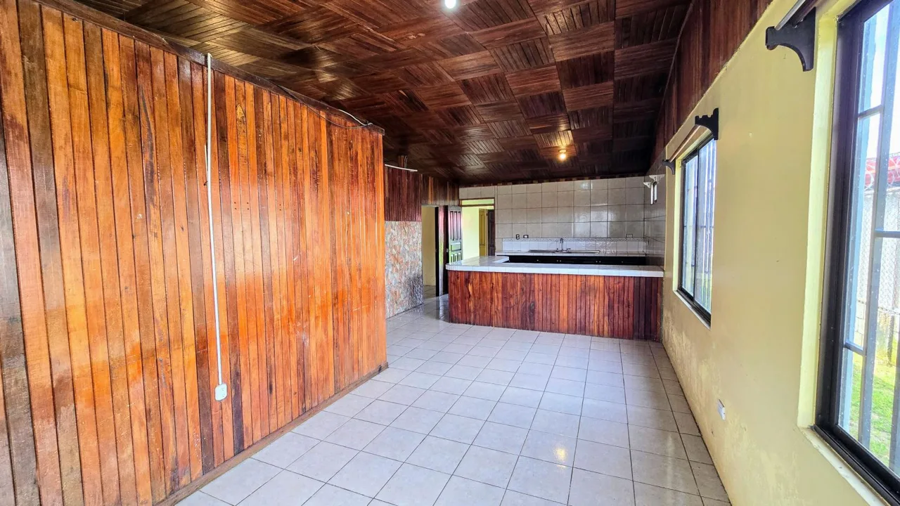 Fantastic home for sale with awesone location in Perez Zeledon Costa Rica — photo 3