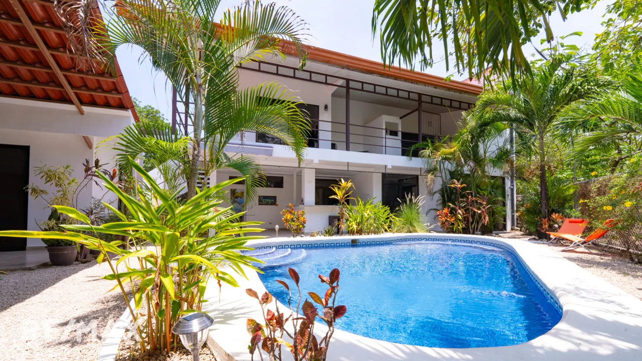 Las Perlitas – Motivated Seller in Prime Sámara Location!