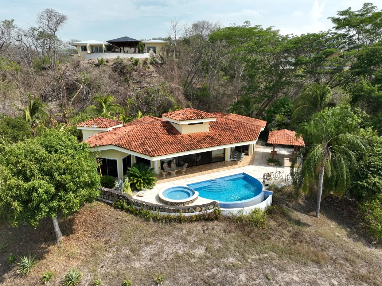 Ocean View Villa with Infinity Pool | 3 Bed Home in Villas Roma del Mar | Paquera, Puntarenas
