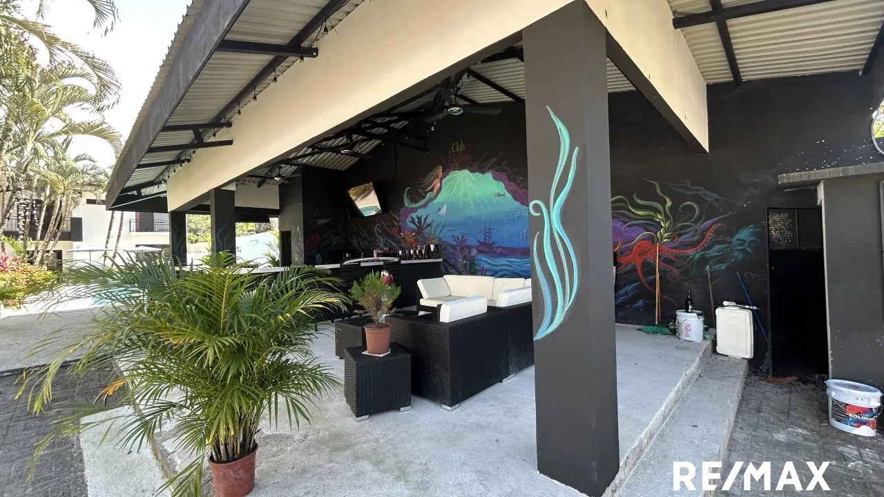 Investment Property in the Heart of Jacó — 5 Townhouse Apartments with Pool and Tiki Bar