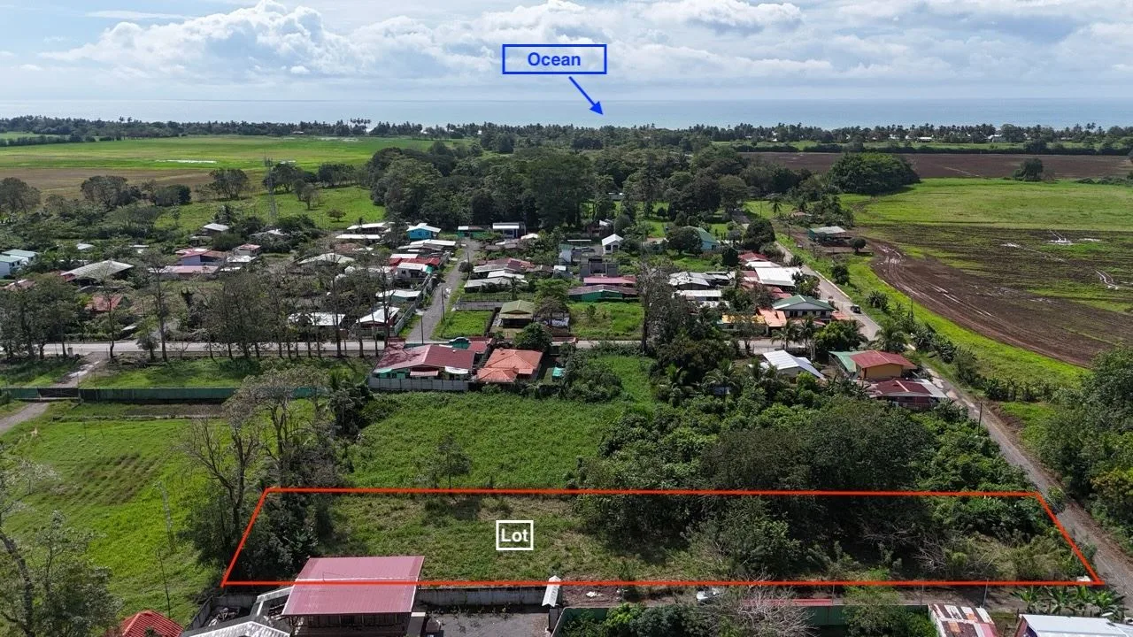 Titled beach lot build-ready walking distance Playa Bandera