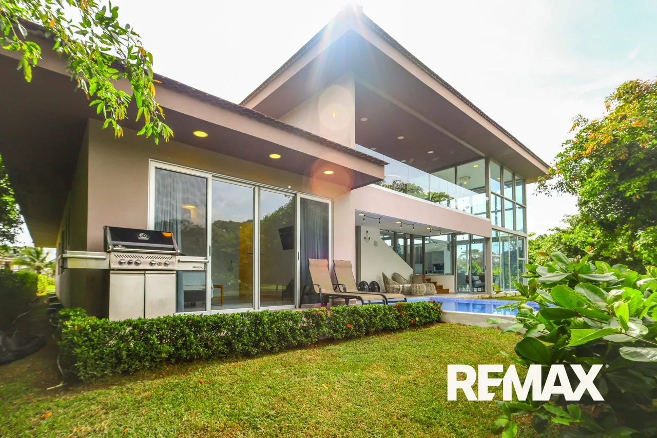 Luxury Lakeside Villa | Exclusive Beachside Community