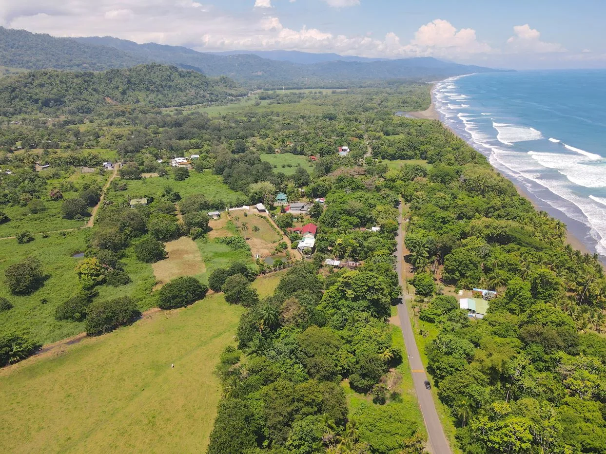 Best-Priced Beach Lot in Matapalo – Ready to Build with Utilities Available