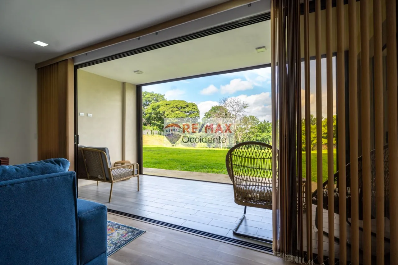 Furnished Apartment for Sale in Grecia, Costa Rica – 3BR Home