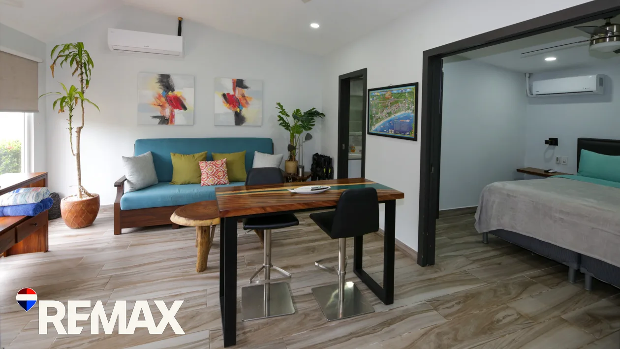 Paradise M-23 | Fully Remodeled | Beautifully Furnished
