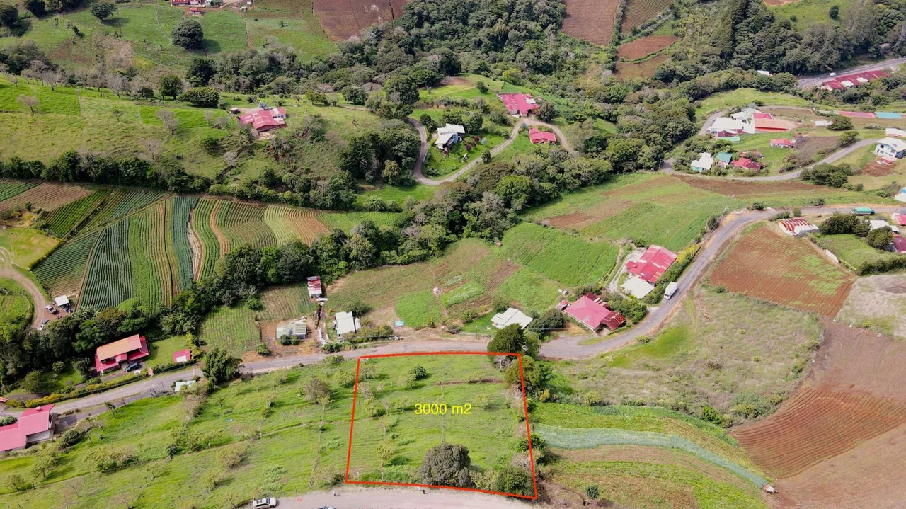 Stunning Mountain View Lot for Sale in Zarcero | 3000 m²