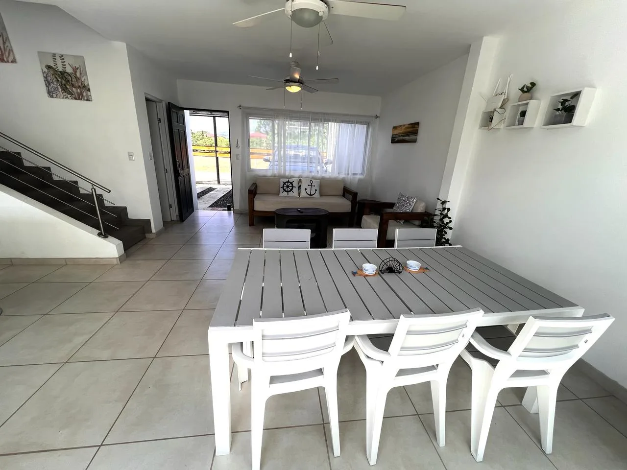 Venta de Casa- Casa Remy en Playa Jacó
