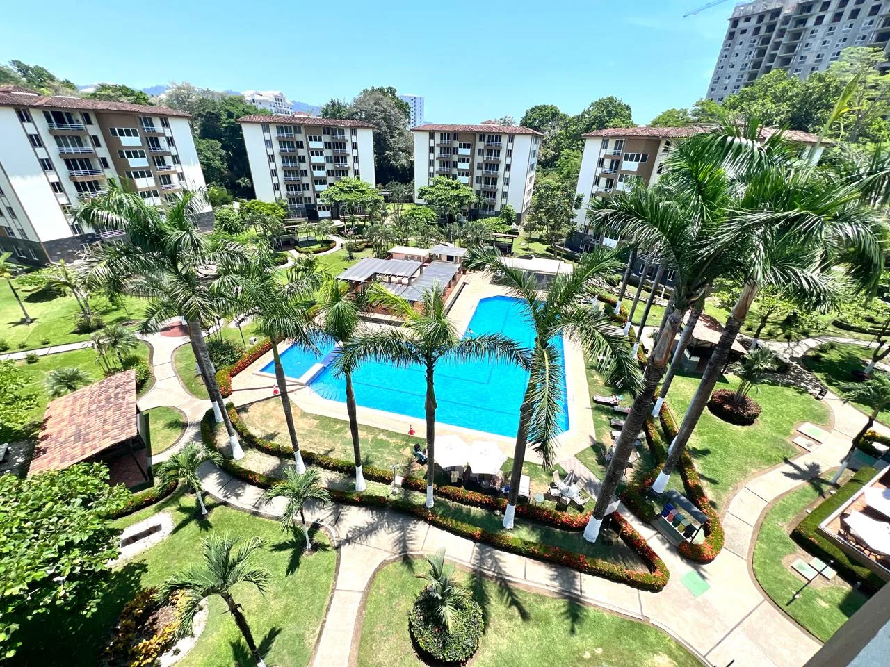Jacó Beach Condo Retreat