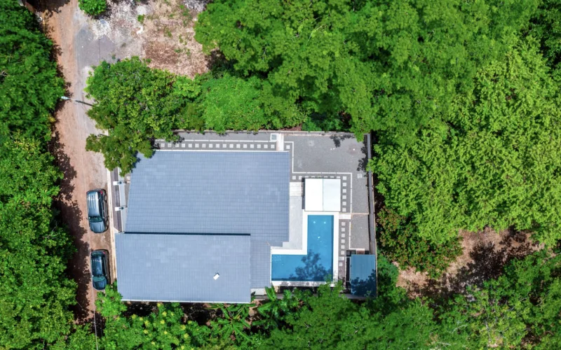 Casa Conchal: Modern Luxury Near Puerto Viejo Beach