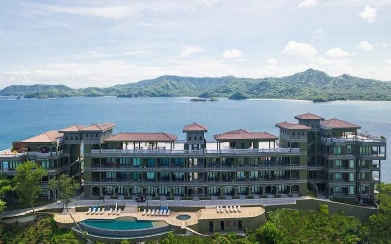 Splendor del Pacifico - Oceanview Residences in Playa Flamingo