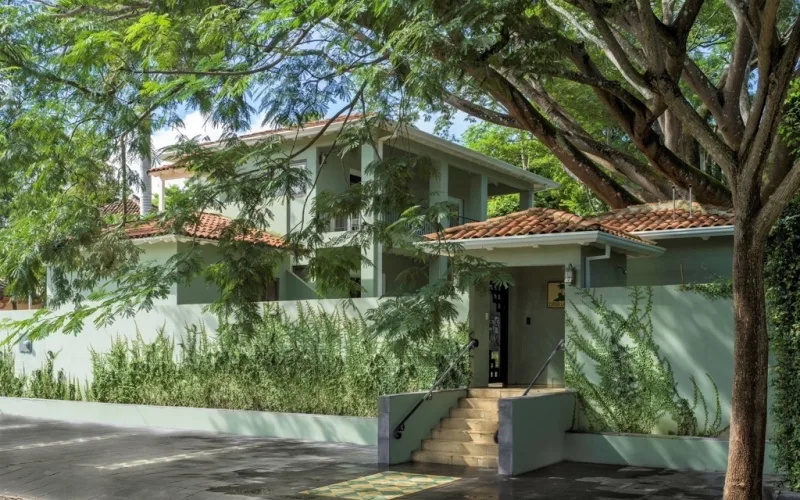 Casa Leona ~ Boutique Hospitality Estate in Tamarindo Beach