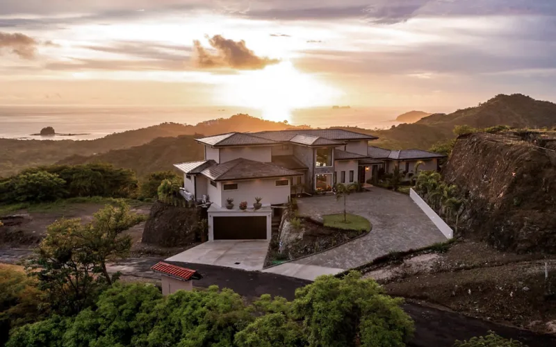 Casa Pacifica: Expansive Luxury Estate with Unmatched Views