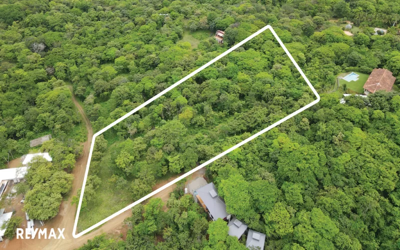 Rancho Agua Dulce B13 ~ 1.7 Acres in the Heart of Playa Negra
