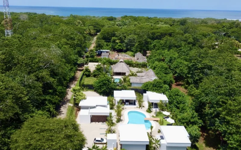 Multi-Unit Property with Pool and Owner’s Home in Playa Avellanas