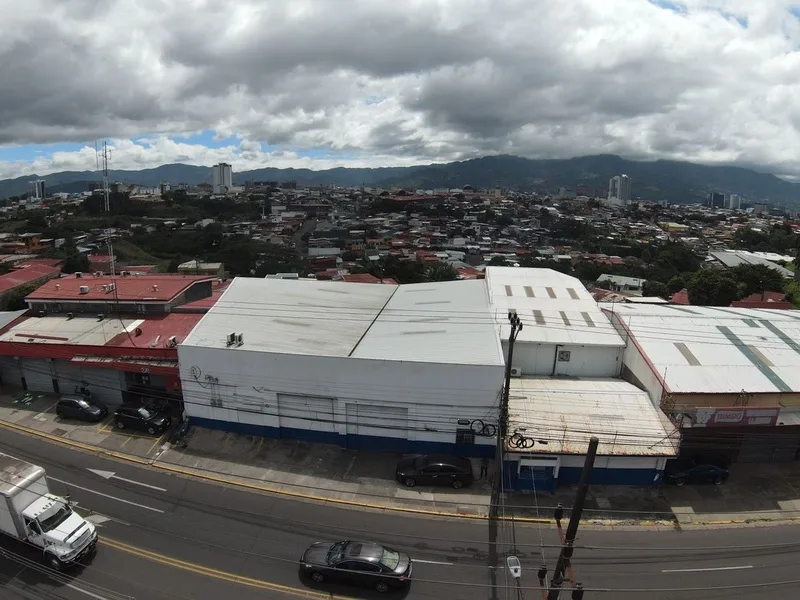1 Bed Commercial For Sale in Uruca — photo 2