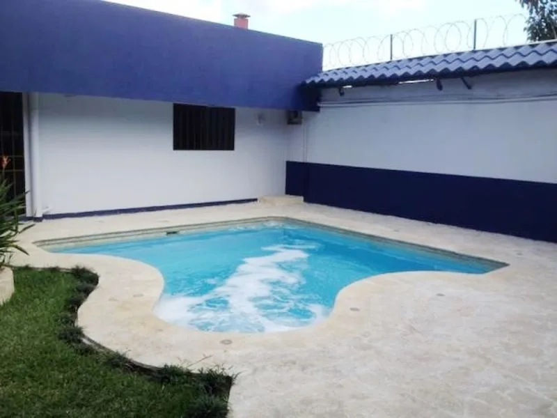 7 Bed Commercial For Sale in Los Yoses — photo 2
