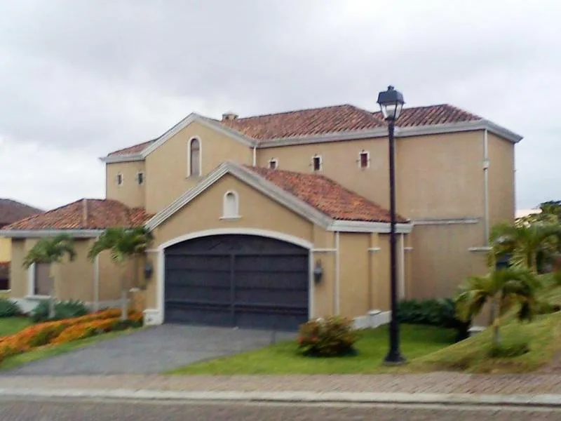 3 Bed Condo For Sale in Curridabat