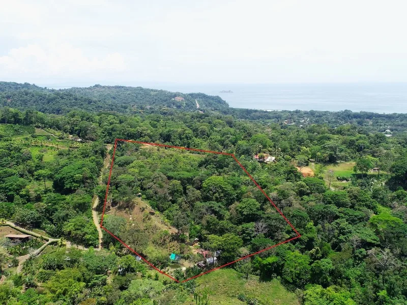 4 Bed Land For Sale in Uvita
