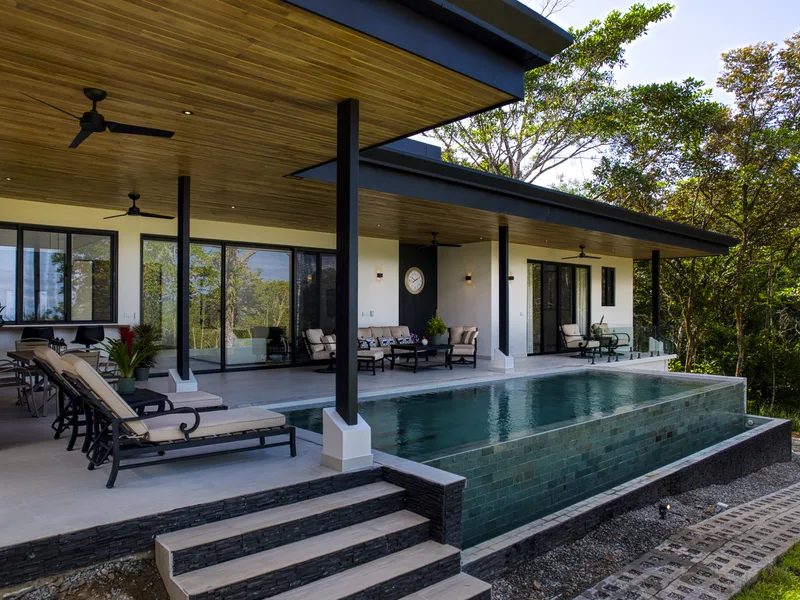 3 Bed Single Family Homes For Sale in Uvita