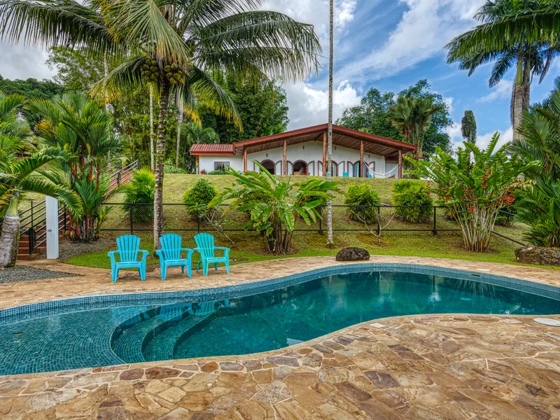 5 Bed Single Family Homes For Sale in Dominical