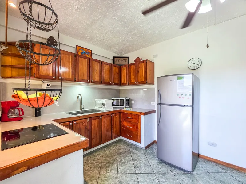 1 Bed Condo For Sale in Samara