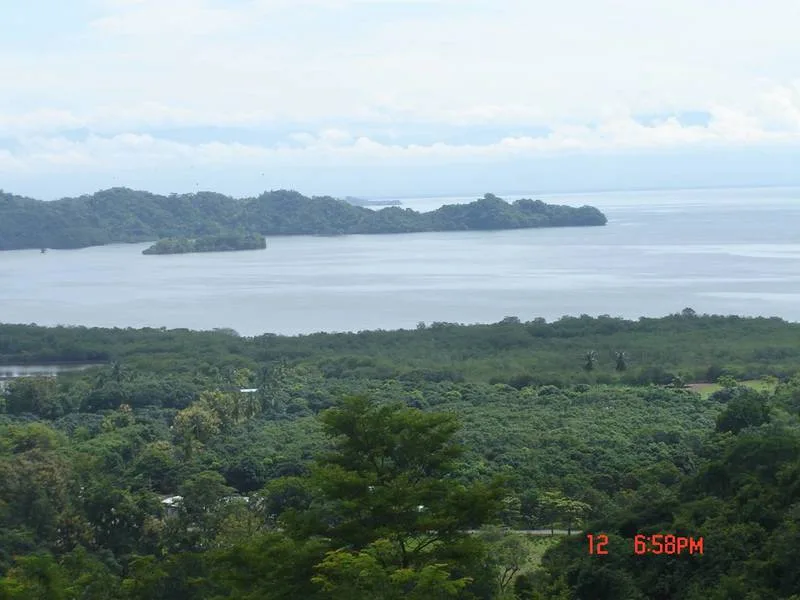 4 Bed Land For Sale in Paquera